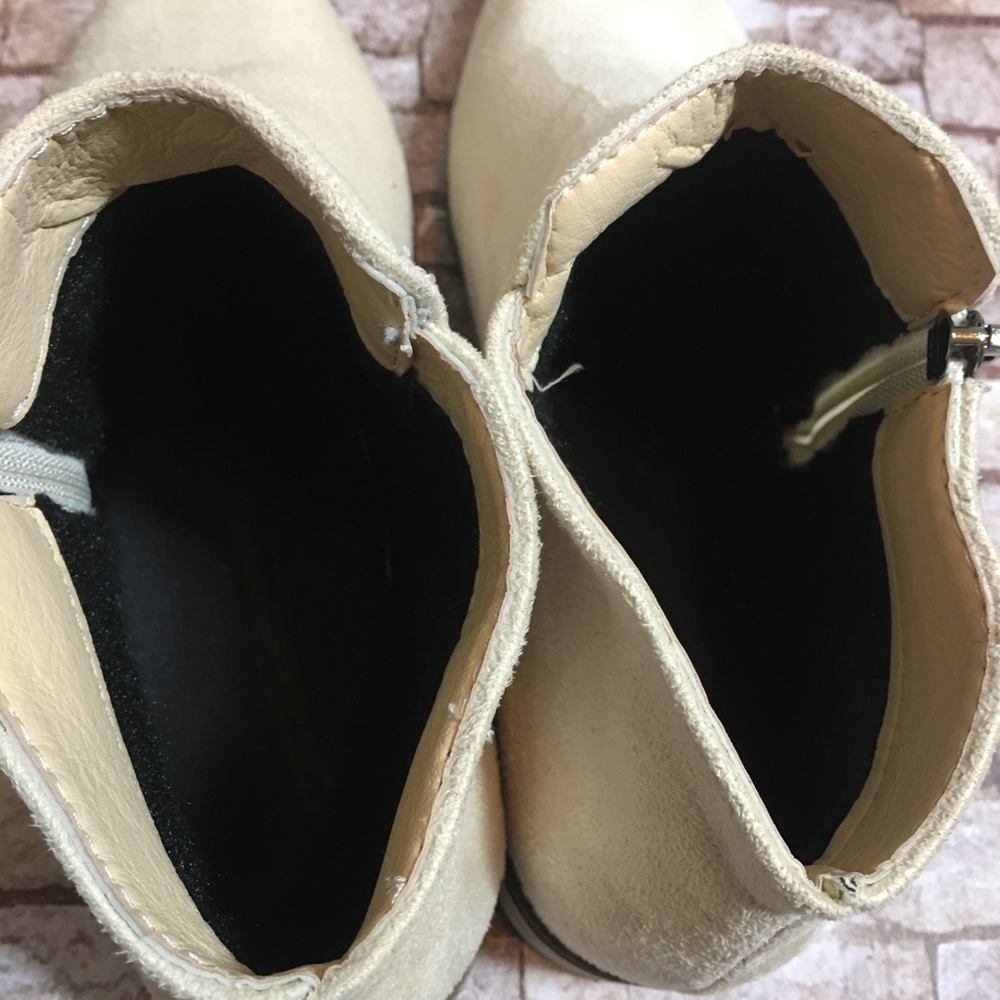Off-White Ivory Suede Ankle Booties 8.5 - Picture 7 of 8